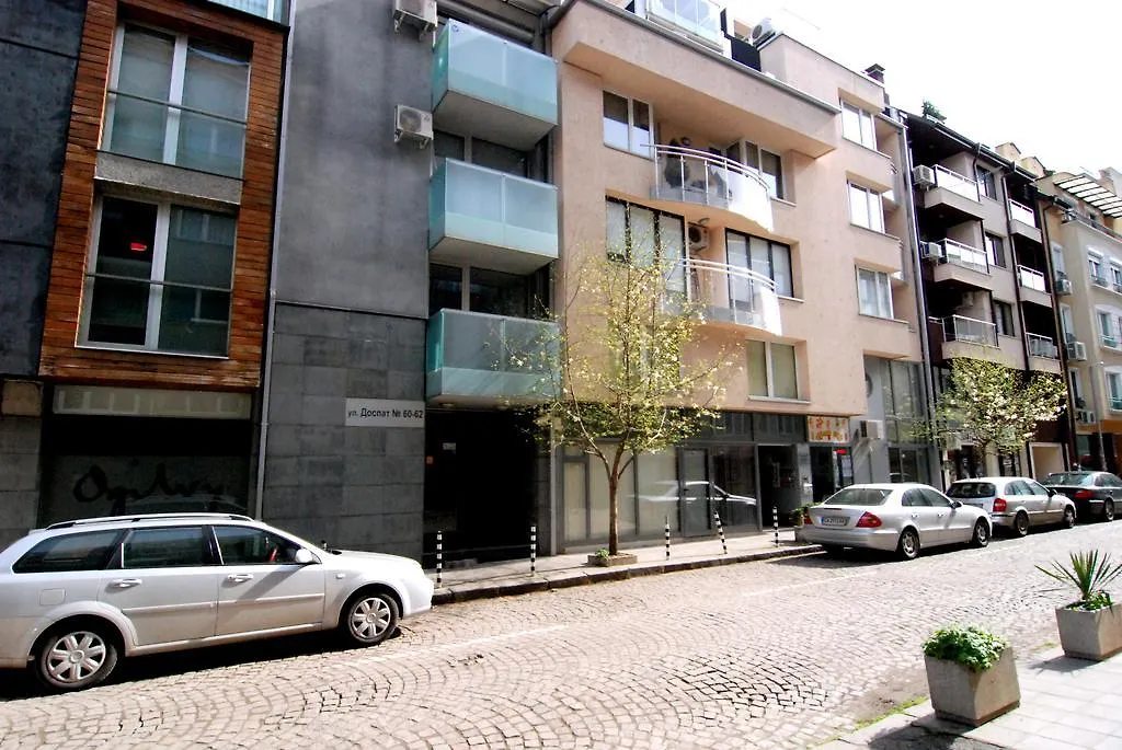 Baratero Terrasse Apartment + Free Parking Sofia